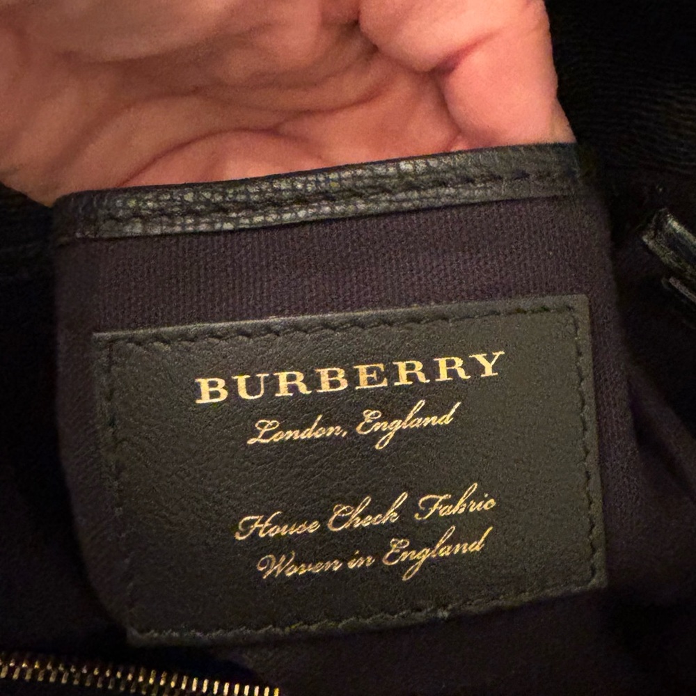 Burberry Black and Tan Baby Bag with Adjustable Strap - Picture 7 of 7